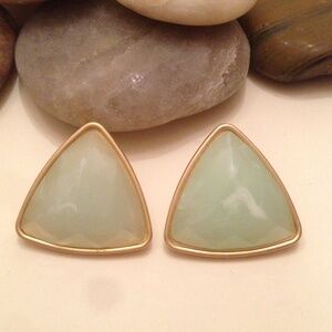 Mint Triangle Stud Earrings‎